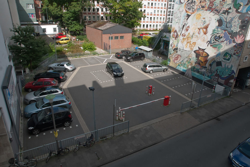 Hotel Conti Am Hauptbahnhof Munster  Exteriör bild